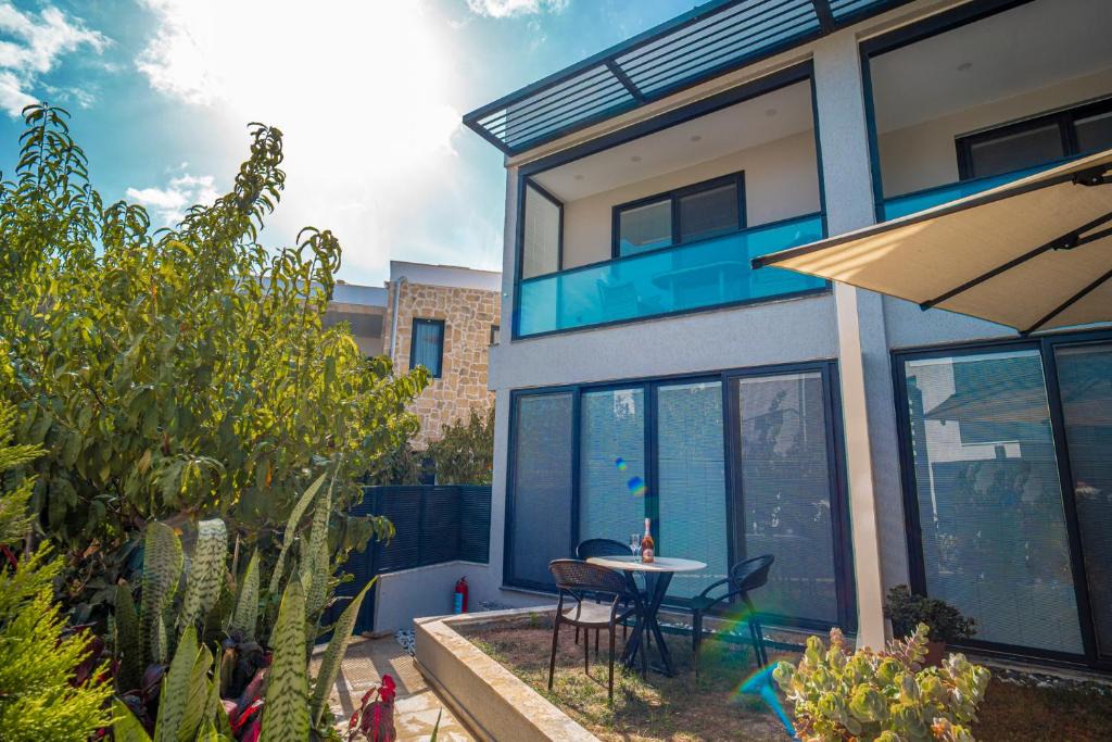 Yalikavak Villa | Çimentepe Residence Deluxe 4 - Duplex Villa in Yalikavak