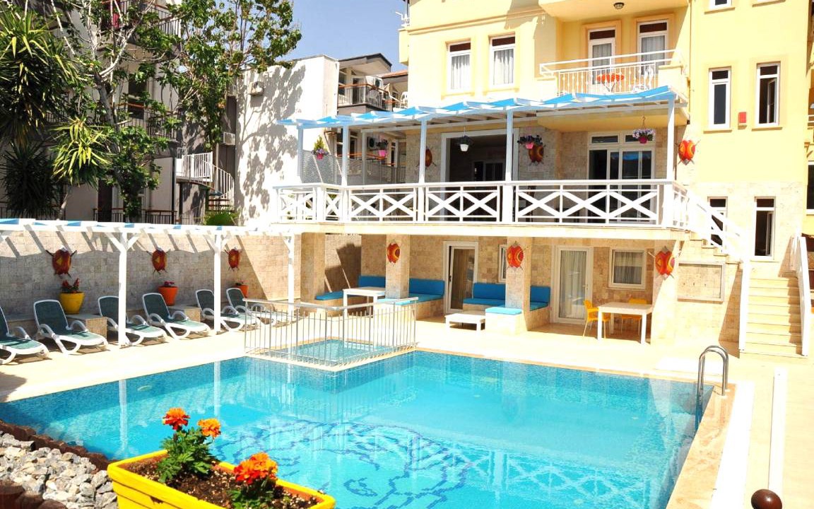 Side Resort | 100 m² Private room ∙ 1 bedroom ∙ 4 guests