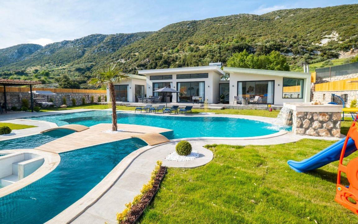 Kas House | 160 m² House ∙ 3 bedrooms ∙ 6 guests