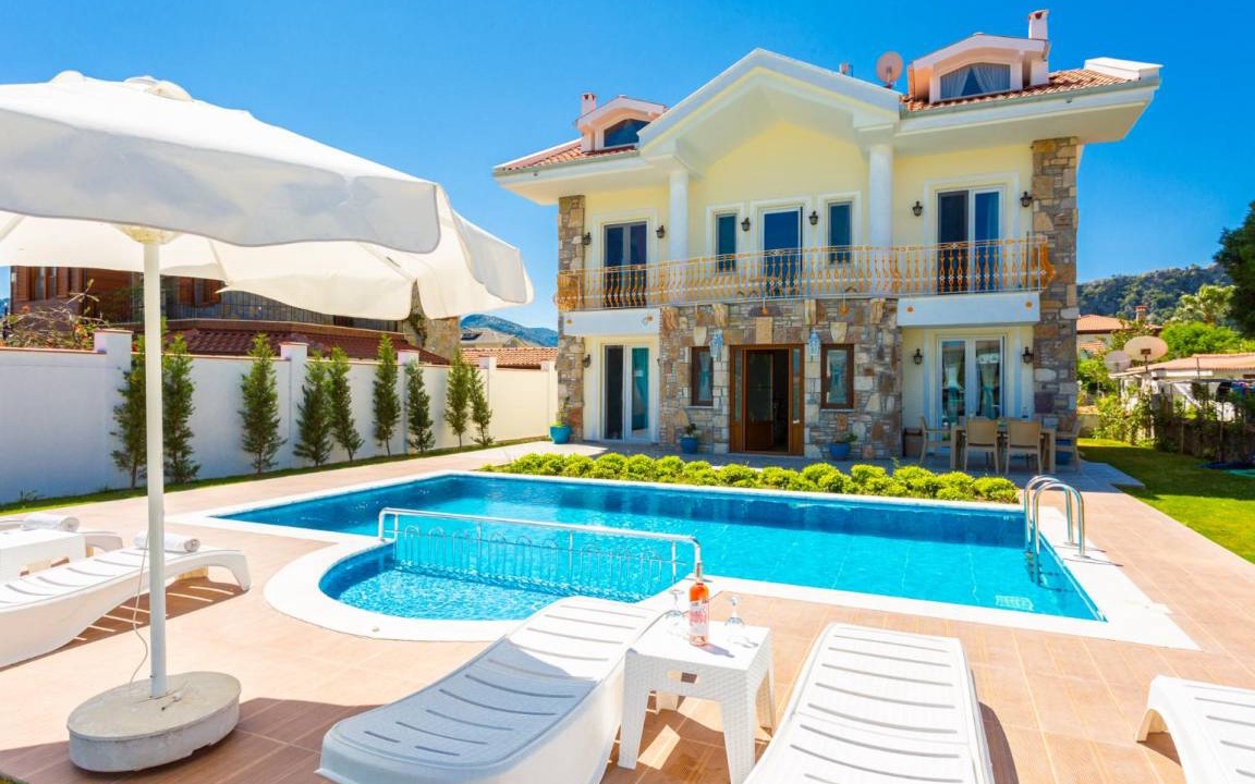Dalyan Villa | 240 m² Villa ∙ 5 bedrooms ∙ 10 guests