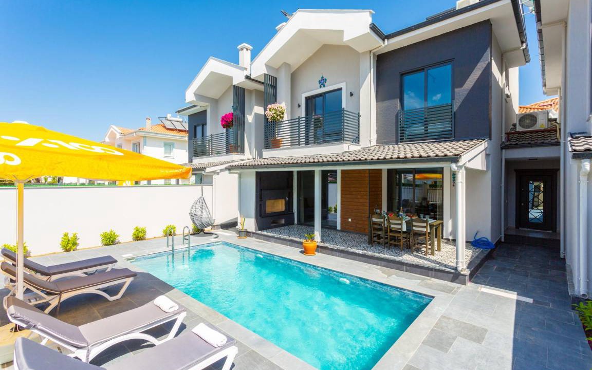 Dalyan Villa | 240 m² Villa ∙ 5 bedrooms ∙ 10 guests