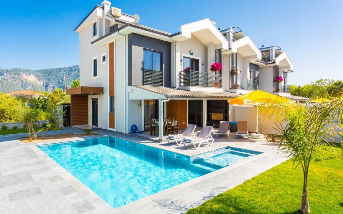 Dalyan Villa | 240 m² Villa ∙ 5 bedrooms ∙ 10 guests