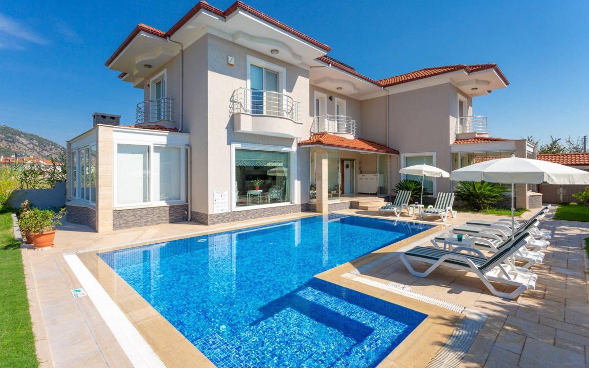 Dalyan Villa | 240 m² Villa ∙ 5 bedrooms ∙ 10 guests