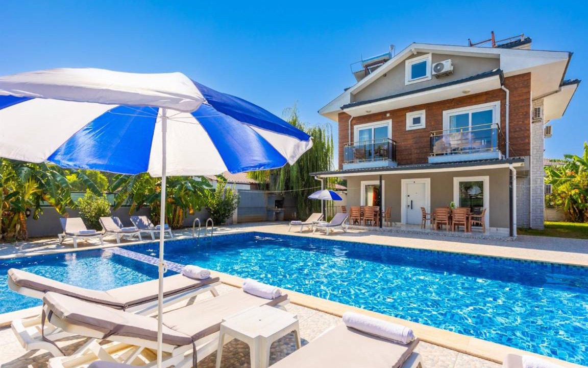Dalyan Villa | 315 m² Villa ∙ 7 bedrooms ∙ 14 guests