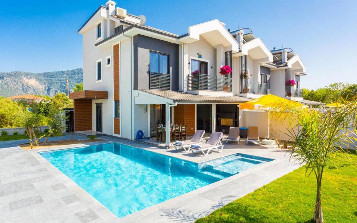 Dalyan Villa | 450 m² Villa ∙ 15 bedrooms ∙ 30 guests