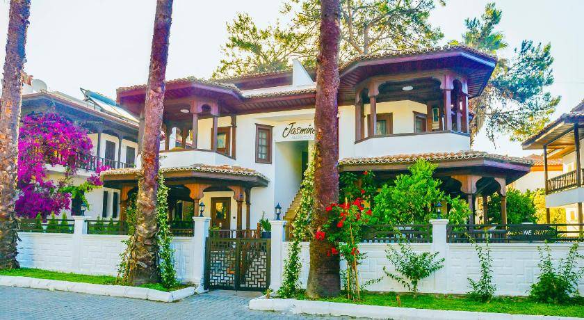 Akyaka City Center Apartment | 70 m² Apartment ∙ 2 bedrooms ∙ 5 guests