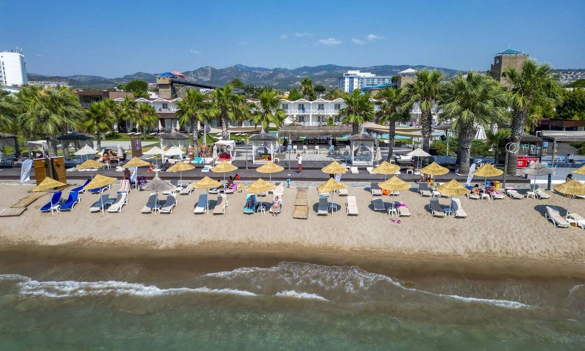 Kusadasi Resort | ADELLA BEACH RESORT HOTEL