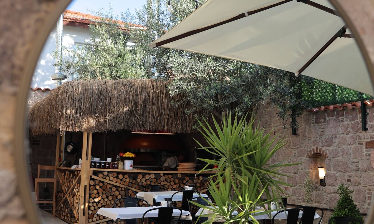 Ayvalik Bed & Breakfast | Adena Pansiyon