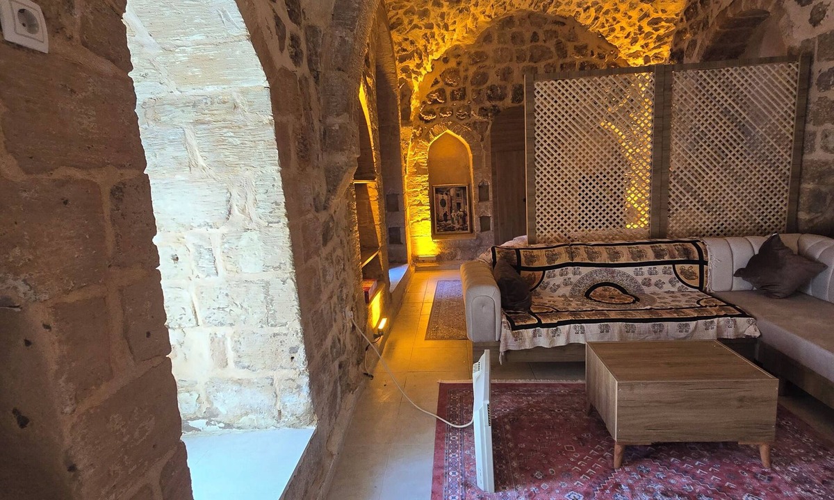 Artuklu House | Adorable 1-bedroom stone house in charming Mardin perfect for relaxing stays.