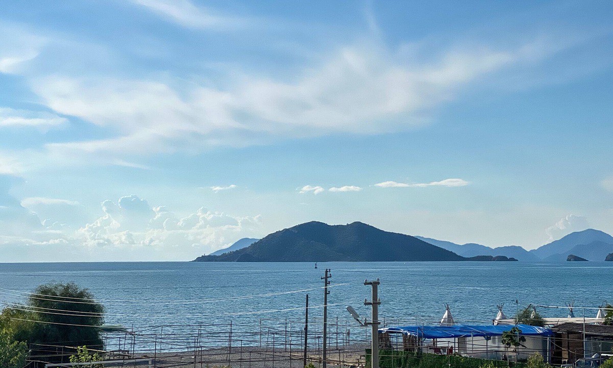 Fethiye City Center Villa | Aegean Breeze Luxury Villa Calis Beach Fethiye 10mt from the beach!