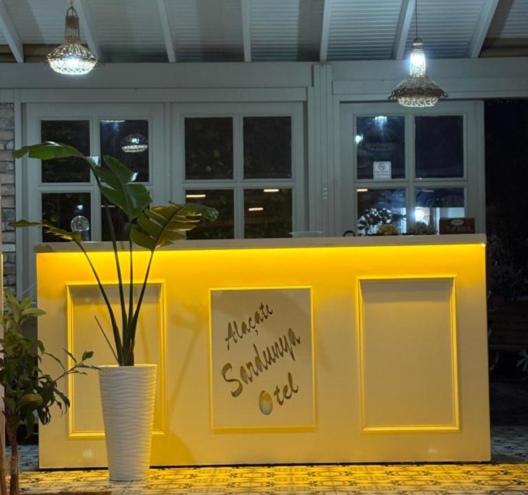 Tokoglu Bed & Breakfast | Alacati Sardunya Hotel