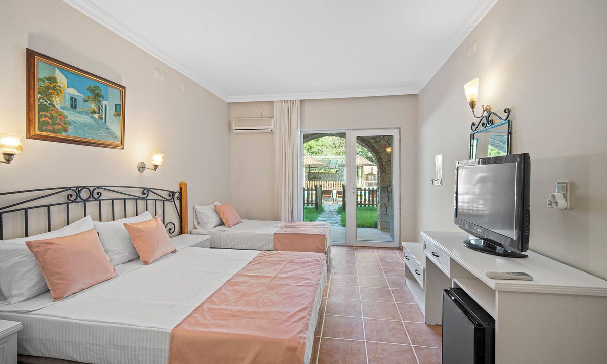 Turgutkoy Koyu Hotel | Alados Otel