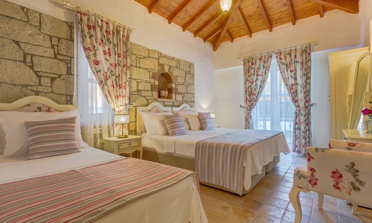 Tokoglu Hotel | Alanarin Konak Alacati