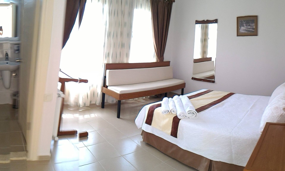 Ayvalik House | Alibeyhan Otel