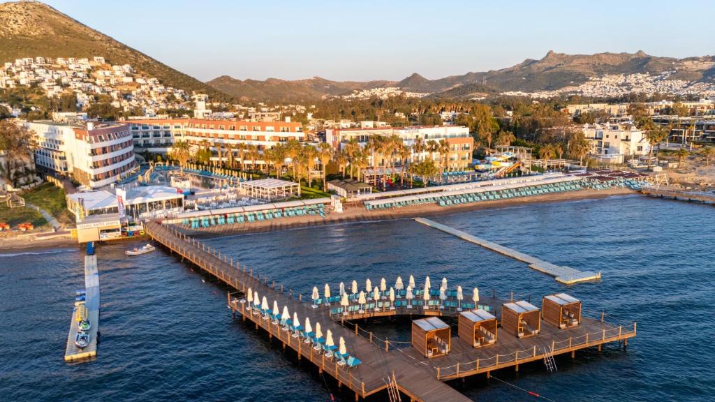Kadıkale Resort | Azure By Yelken Hotel