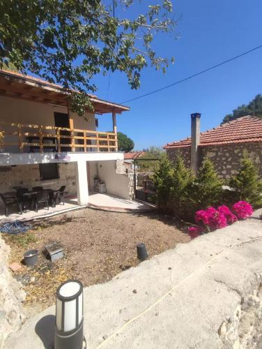 Karaburun Apartment | Begonvil Evleri Karaburun