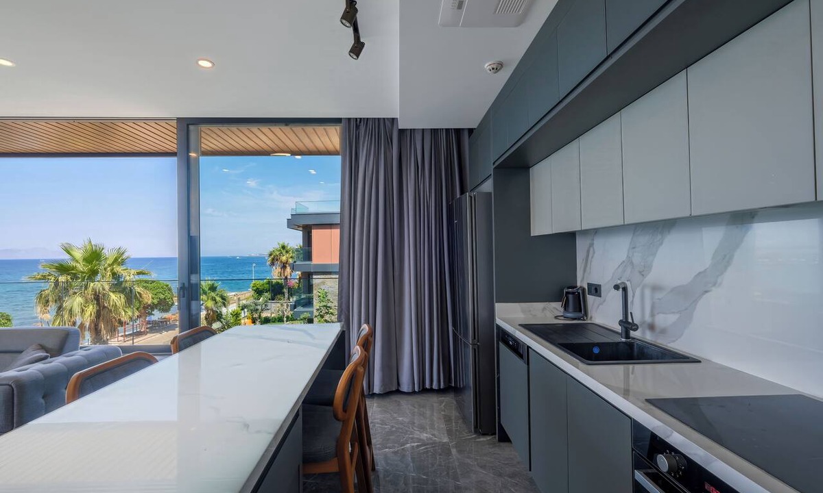 Kadıkale Hotel | Bodrum Ada Suites Beach Hotel
