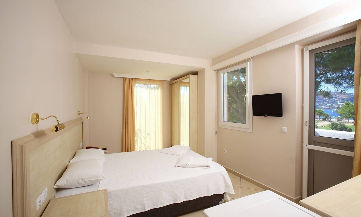 Gundogan Hotel | Catamaran Hotel