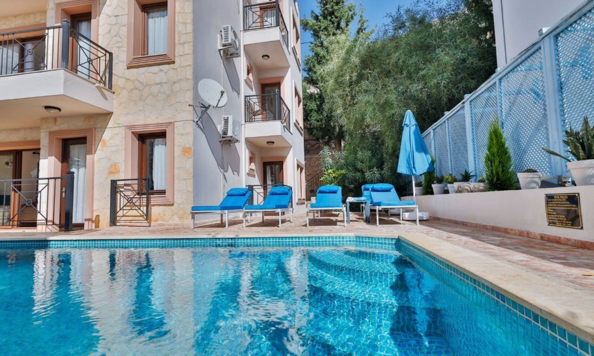 Kalkan Apartment | Cennet Apartment -Peaceful Poolside Apartment in Central Kalkan