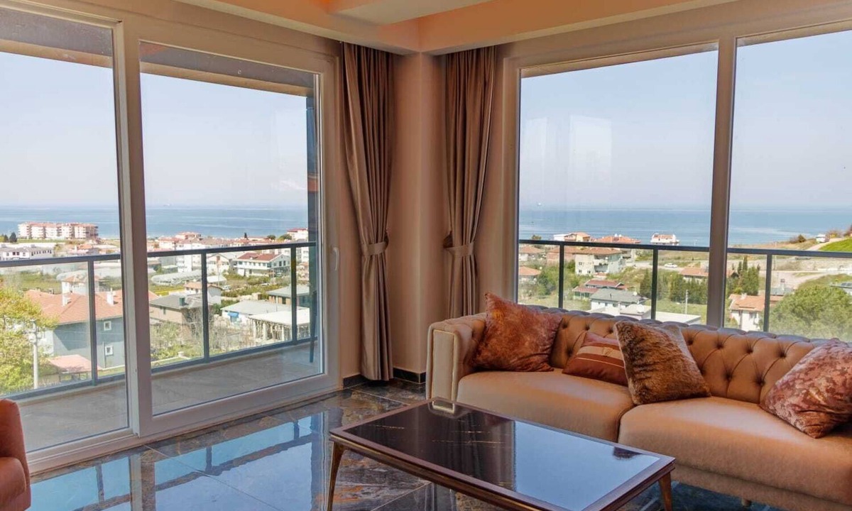 Termal Villa | comfort 4-bedroom villa in Yalova with pool jacuzy fitness/WIFI and AC.