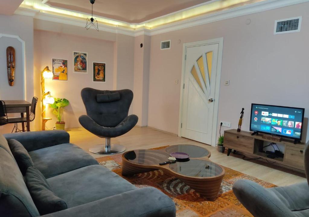 Moda Apartment | Cozy 1+1 and garden, in center of Kadıköy-İstanbul