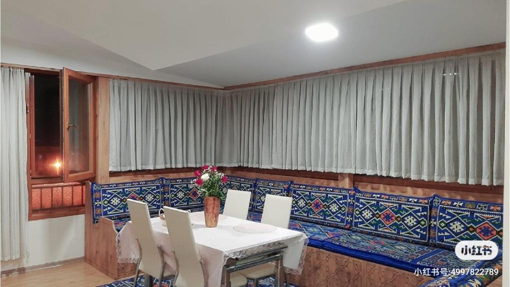 Kepez House | Cozy spacious private room near Otogar
