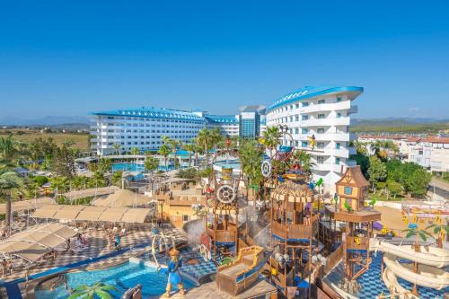 Cenger Resort | Crystal Admiral Aqua Collection - Ultimate All Inclusive