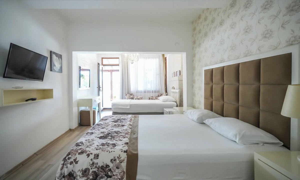 Golturkbuku Hotel | Dalgıç Otel Türkbükü