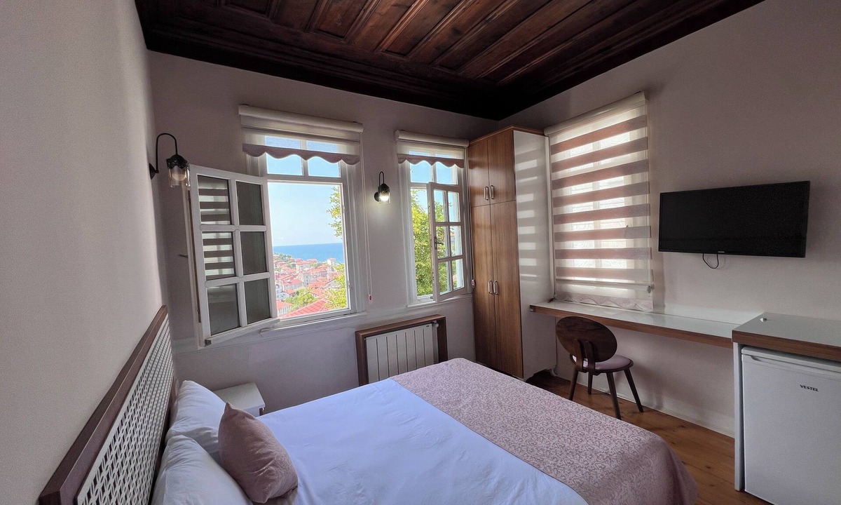 Inebolu Hotel | Demiröz Konak Otel