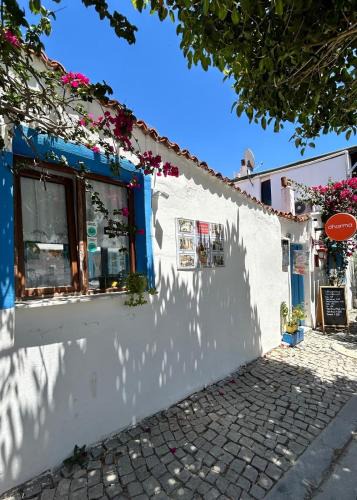 Sigacık House | Dharma Rooms & More