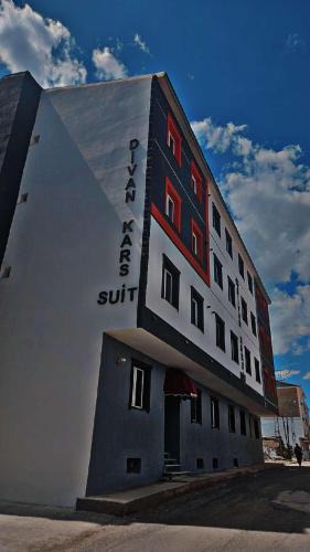 Kars Apartment | Divan Kars Suit