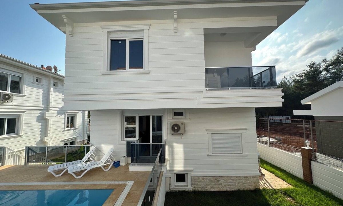Dosemealti House | Doğa içinde Sahile 15 dakika mesafede Havuz,hamam,sauna 10 kişilik villa