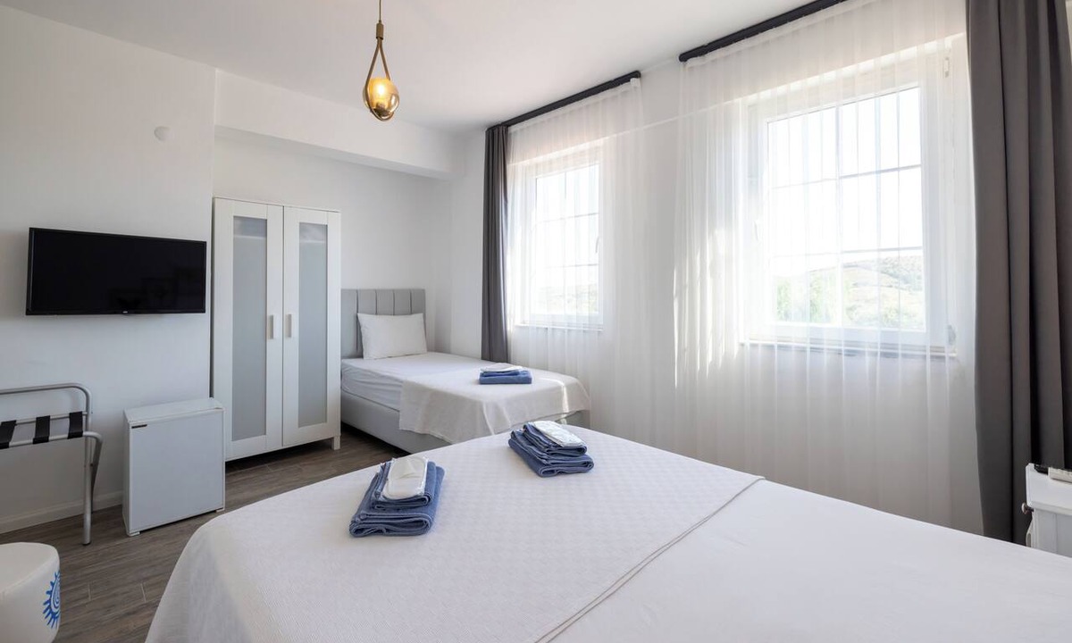 Bozcaada Hotel | Elvin Bozcaada