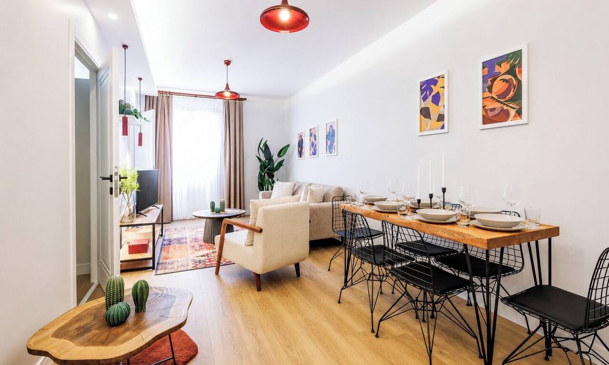 Cihangir Apartment | Fantastic Cihangir 3 Bedroom Apt At Monnas Suite