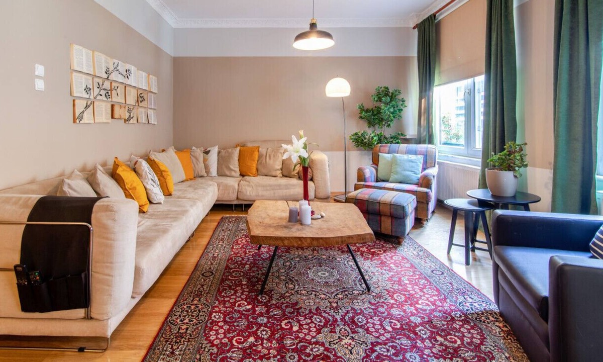 Sisli Apartment | Flat in Central Location 6 min to City Nisantasi
