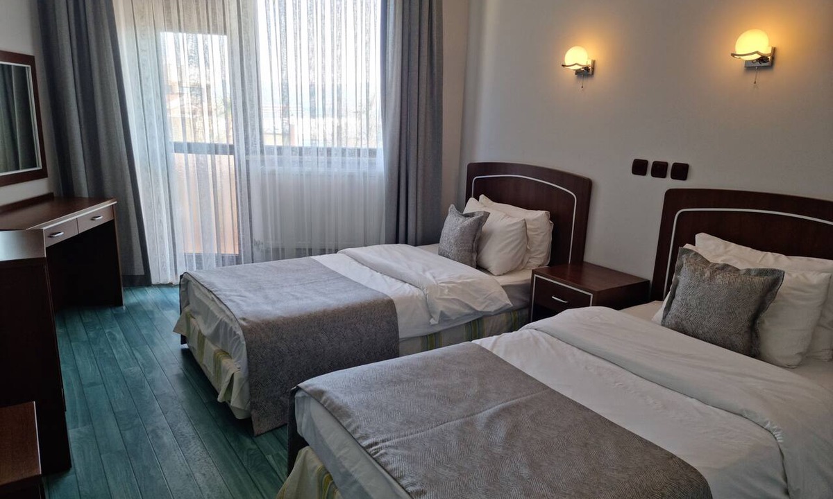 Sutluce Hotel | Flora Hotel