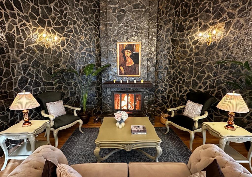 Bornova Hotel | Gül Hanım Konağı Butik otel