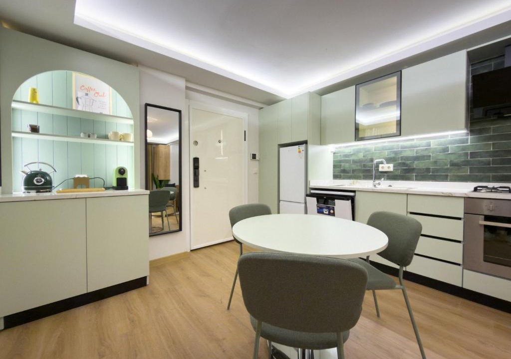Tophane Apartment | Galata Port & Tower Suite