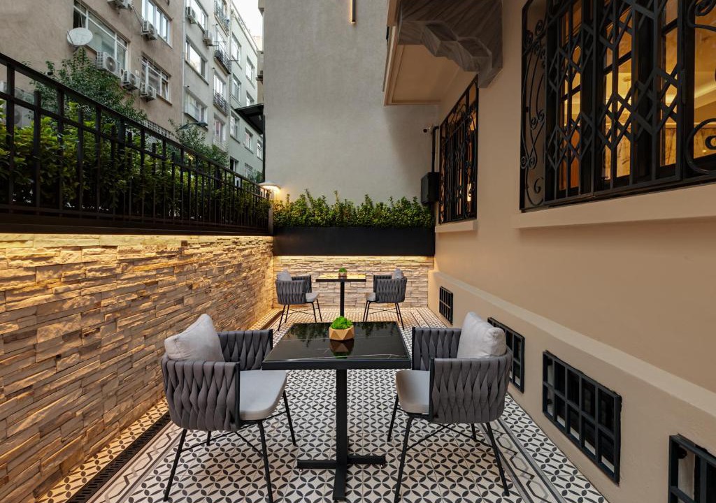 Harbiye Hotel | Gleam Collection Hotel