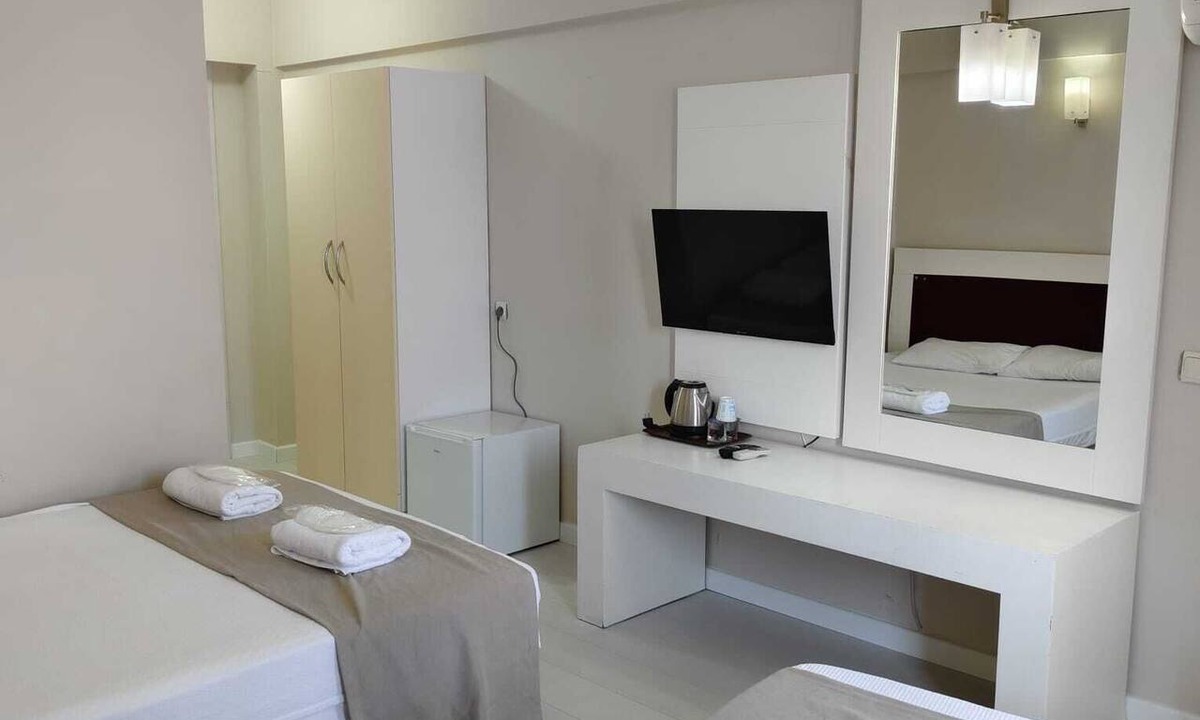 Karahayit Hotel | Halıcı Termal Otel