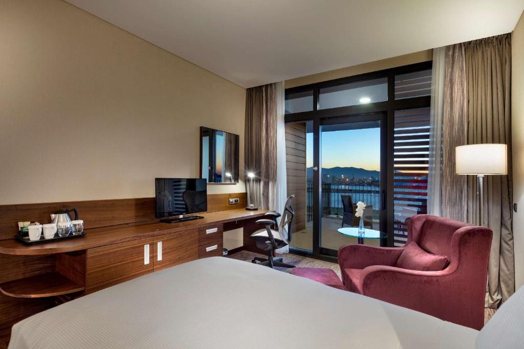Bayraklı Hotel | Hilton Garden Inn Izmir Bayrakli
