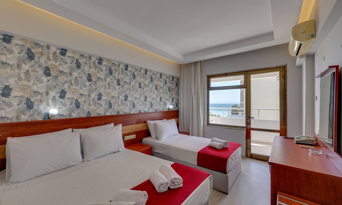 Altinkum Hotel | Hotel First Class