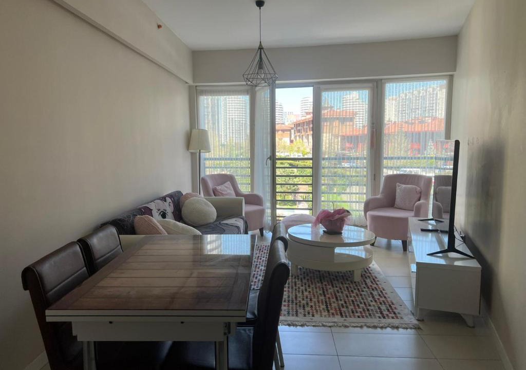 Kucukcekmece Apartment | Huzur Dolu Pembe Dairemiz