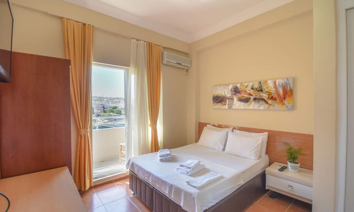 Datca City Center Bed & Breakfast | Huzur Royal Otel