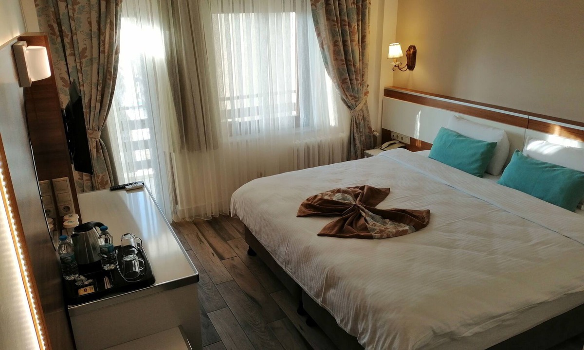 Guzelyali Hotel | Iris Hotel & Spa