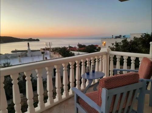 Yeniliman Villa | Karaburun Nergis House