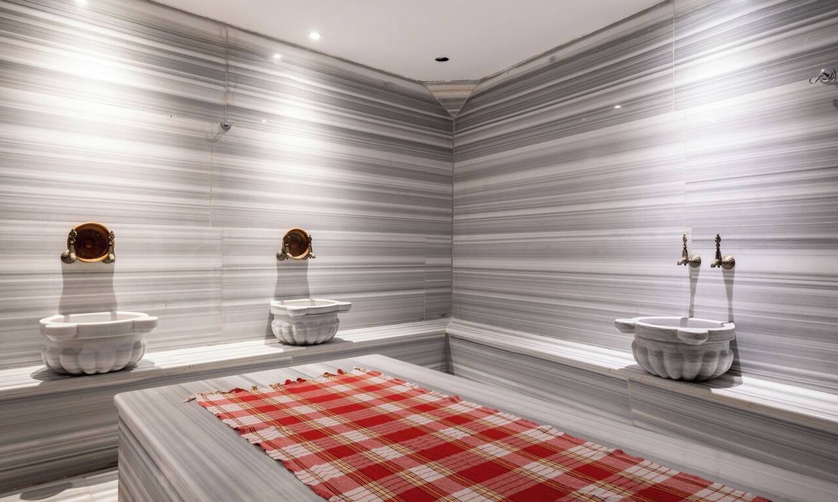 Cumhuriyet Hotel | La Wisteria Boutique Hotel Istanbul