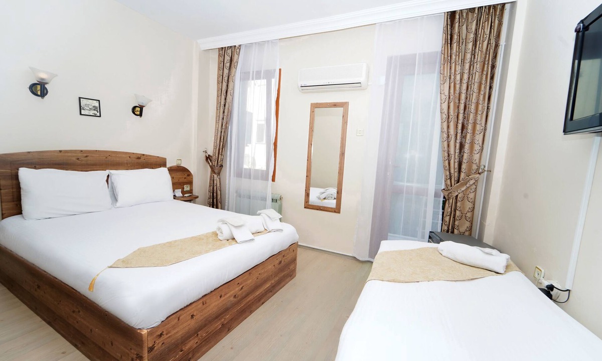 Foca Hotel | Limon Otel