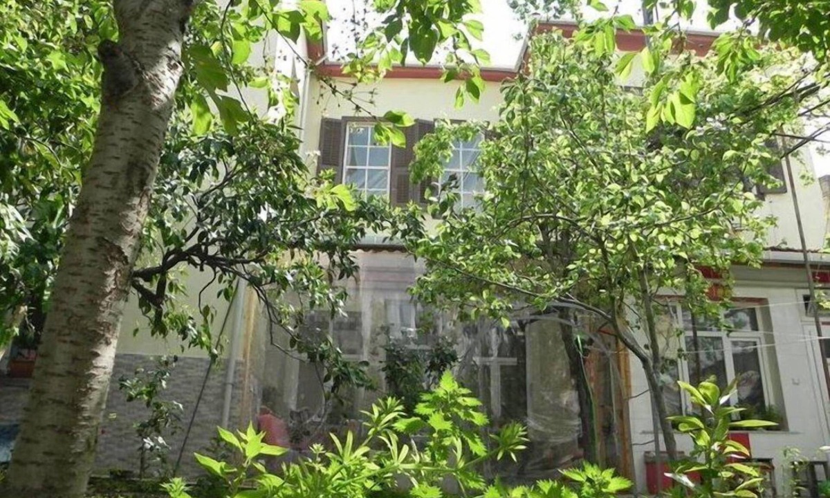 Konak Hostel | Lotus Garden Hostel