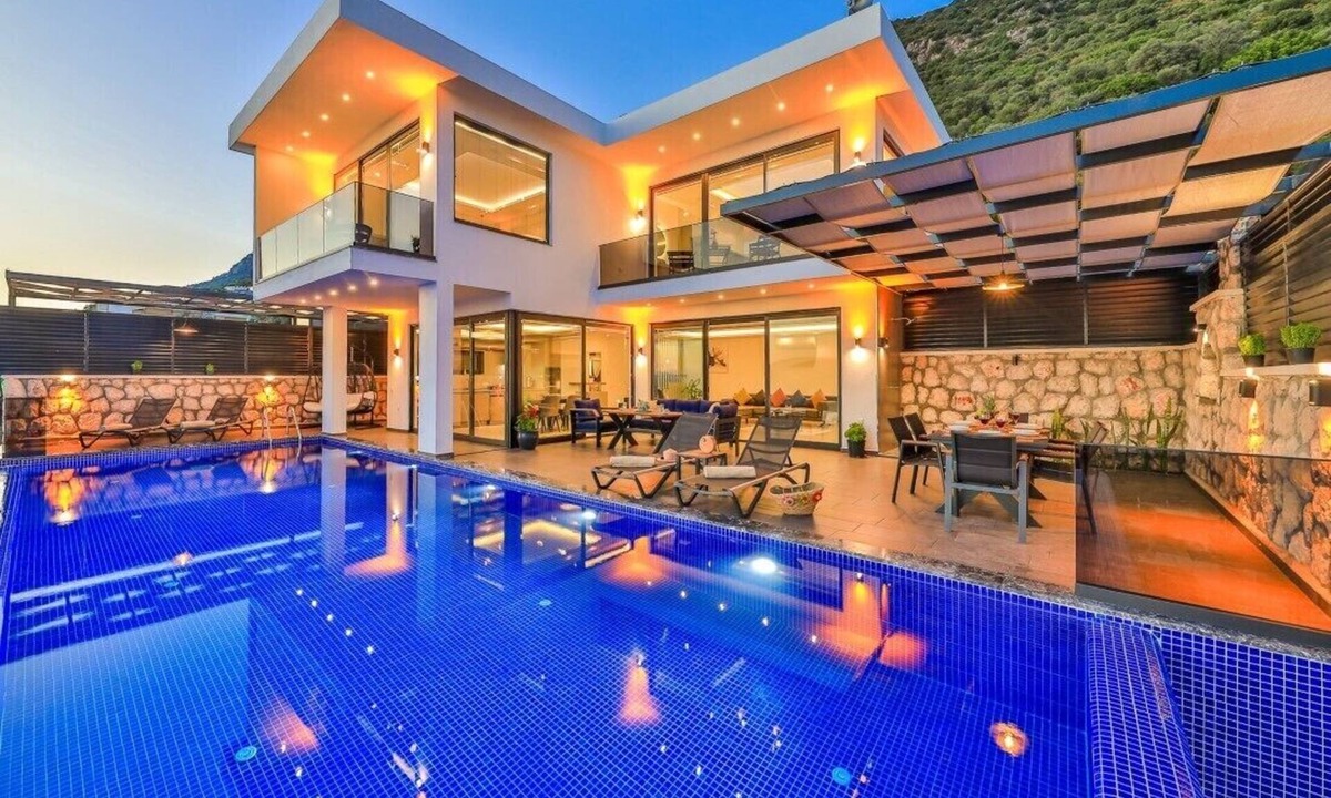 Kalkan Villa | Luxurious 2 Bedroom Villa with Secluded Infinity Pool and Magnificent Sea Views